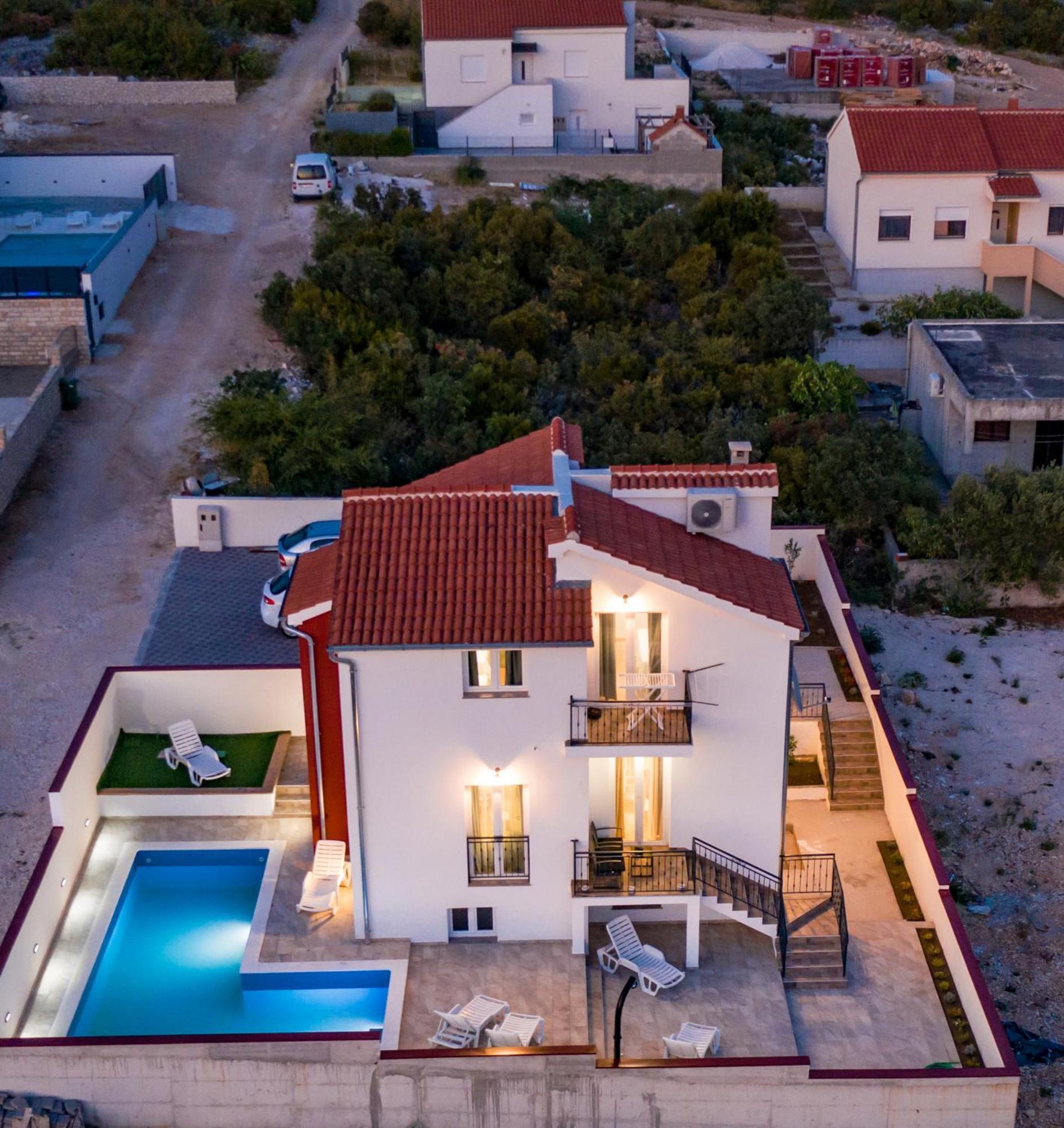 Olive Bridge Villa Maslenica Eksteriør bilde